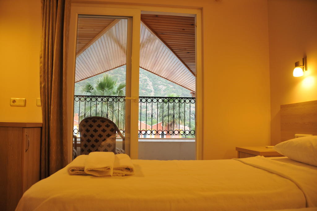 Akdeniz Beach Hotel Oludeniz Room photo